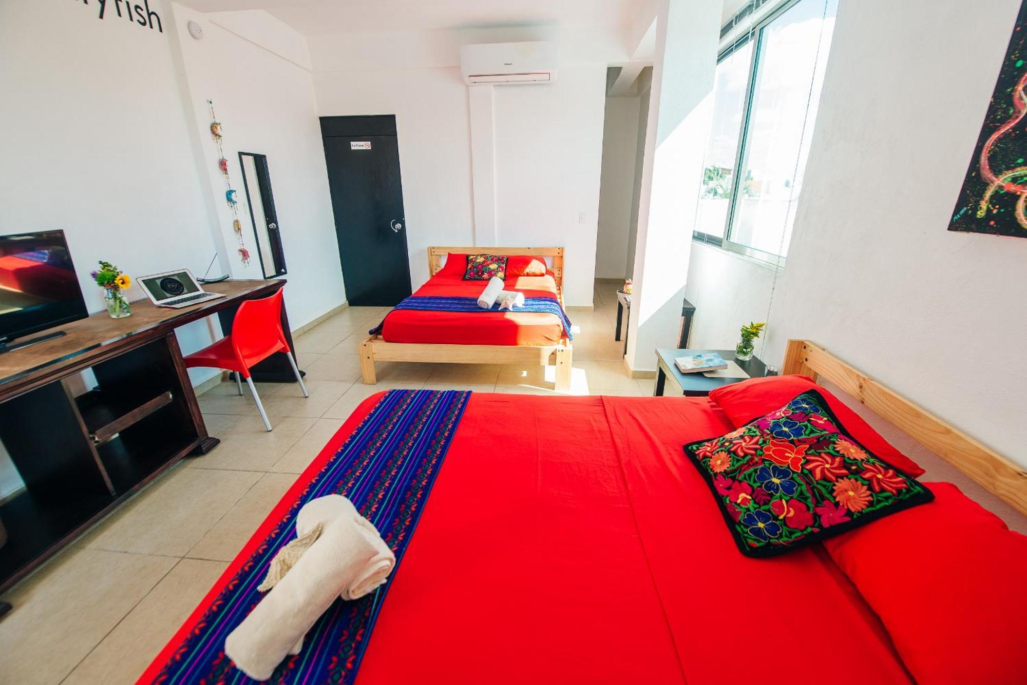 The Mermaid Hostel Beach (Adults Only) Cancún Zewnętrze zdjęcie